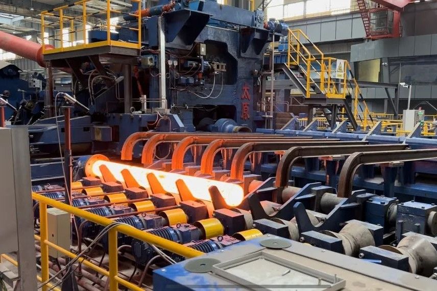 Cangzhou Baoyang Pipeline Equipment Co., Ltd. manufacturer production line
